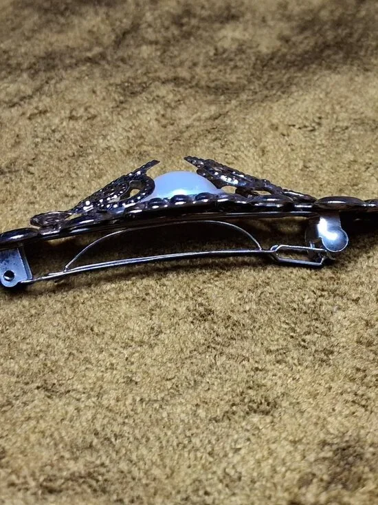 Vintage Barrette Hair Clip Silver Ornate Filligree Faux Pearl Korea 4" - Picture 13 of 13